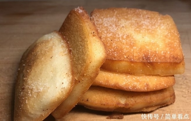 炸馍片,只蘸蛋液就错了!还要蘸点它,外酥里软,鲜香入味不油腻