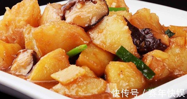 肥牛片|美食推荐麻辣金针肥牛、双椒鸡丝、清蒸梅子鱼、香菇烧土豆