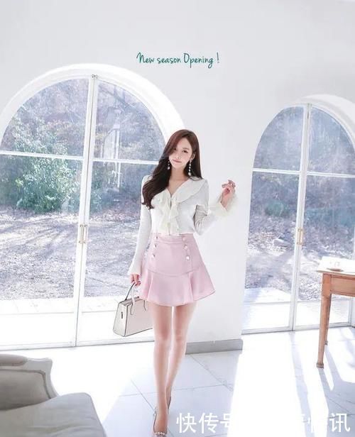 穿搭|美女穿搭:清秀白衣裙,仙气十足,女人味在蔓延!