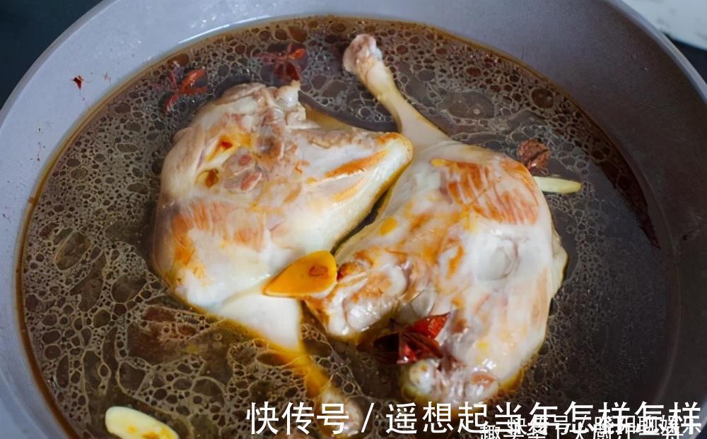 鸭子|鸭肉怎样炖才不腥？大厨教你这3个诀窍，鸭肉不腥入味好吃