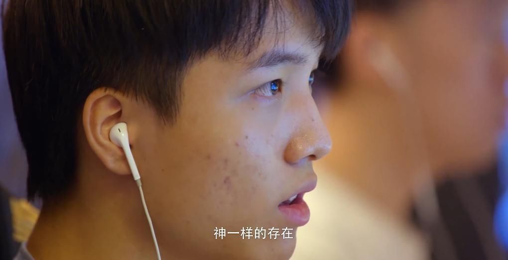 RNG|RNG纪录片播出！XLB：所有人都想成为Uzi