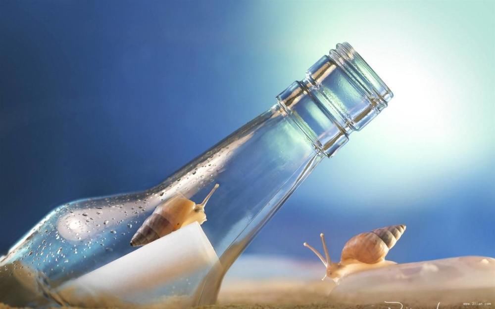 大诗人|在朋友圈发自己写的诗歌,被朋友调侃"带诗人",该如何自处?