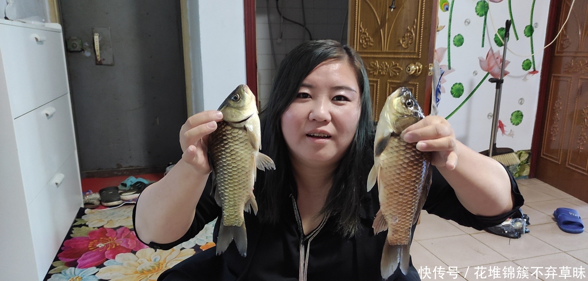 解决小杂鱼“闹钩”的奇葩招数,这招叫以毒攻毒,钓鱼人完胜