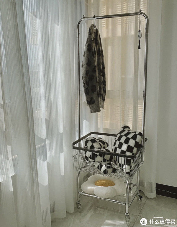 衣架|10个“深得人心”的家居好物,个个都能解决生活痛点,关键还不贵