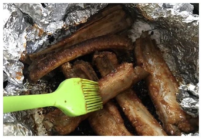 不用烤箱，只需2步，零厨艺在家也能做出满口留香的烤排