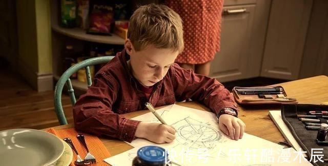 惹的祸|儿童总是注意力不集中不一定是娃的错,也可能是家长“惹的祸”