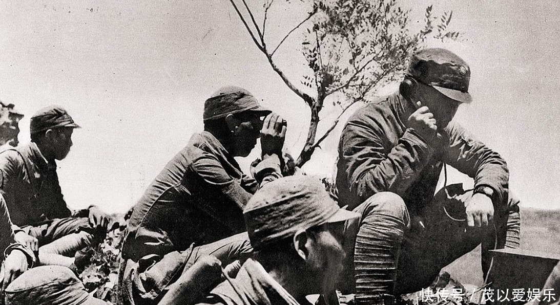 干什么|八路军帽子上的两颗扣子，到底是干什么用的，你知道吗