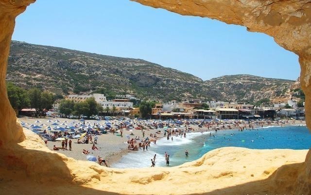 侵略|最难统治的地方：谁侵略都会被抵抗，欧洲四国命其自行独立