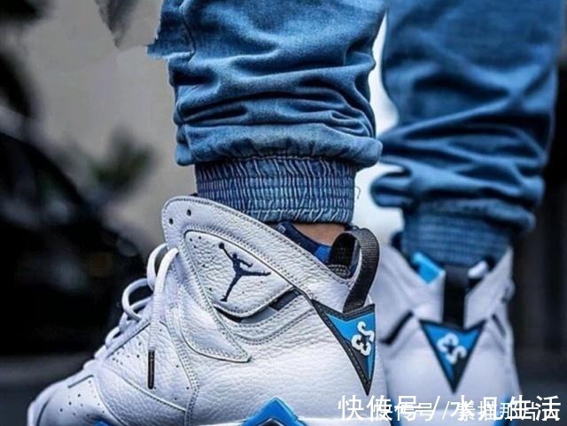 dunk 穿假阿迪Aj为了不被排挤,学生穿特步被嘲笑!学校攀比这么可怕