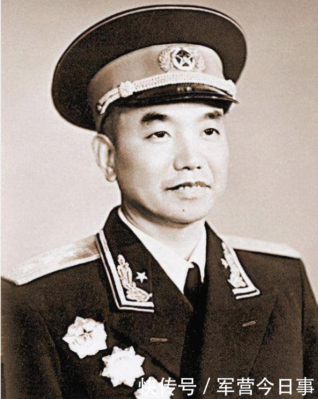 参谋长|授衔时，为何一野和三野参谋长为中将，二野和四野参谋长为上将