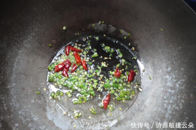 清洗|冬季美食萝卜炖粉条,试试这种做法,比饭店做的还好吃