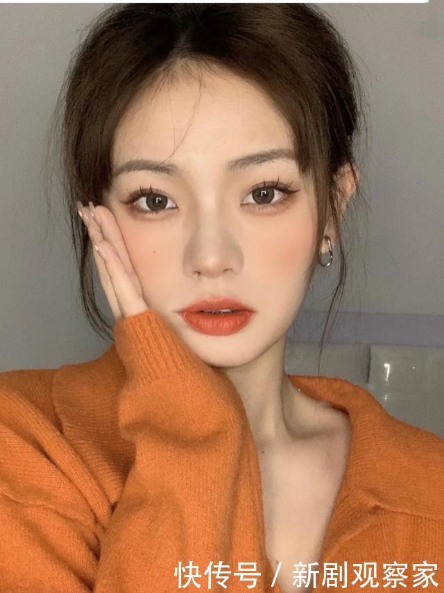 新年换个风格,这个“冰糖山楂妆”复古惊艳,过年超适合