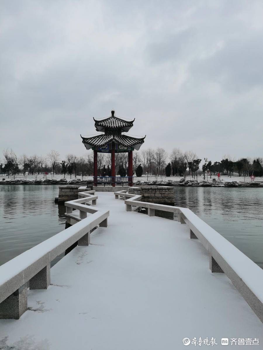 情报站|漫步东昌湖风景区，赏别样风雪美景