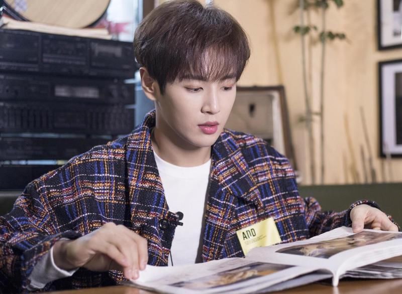 unine|李汶翰粉丝不满站位,c位癌还没消失?那为何他放下身段又去选秀