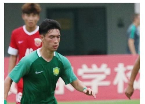桑托斯|他在国安连预备队都踢不上,如今却征服内马尔老东家,赢得大合同