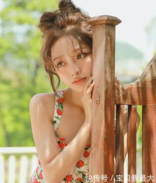 鲨鱼 别再披头散发了!这3个发型够美够撩人,清凉显脸小