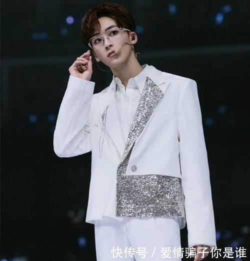 解散|R1SE荣获品质团体：全员毕业后团博再发文，粉丝宣布无效解散