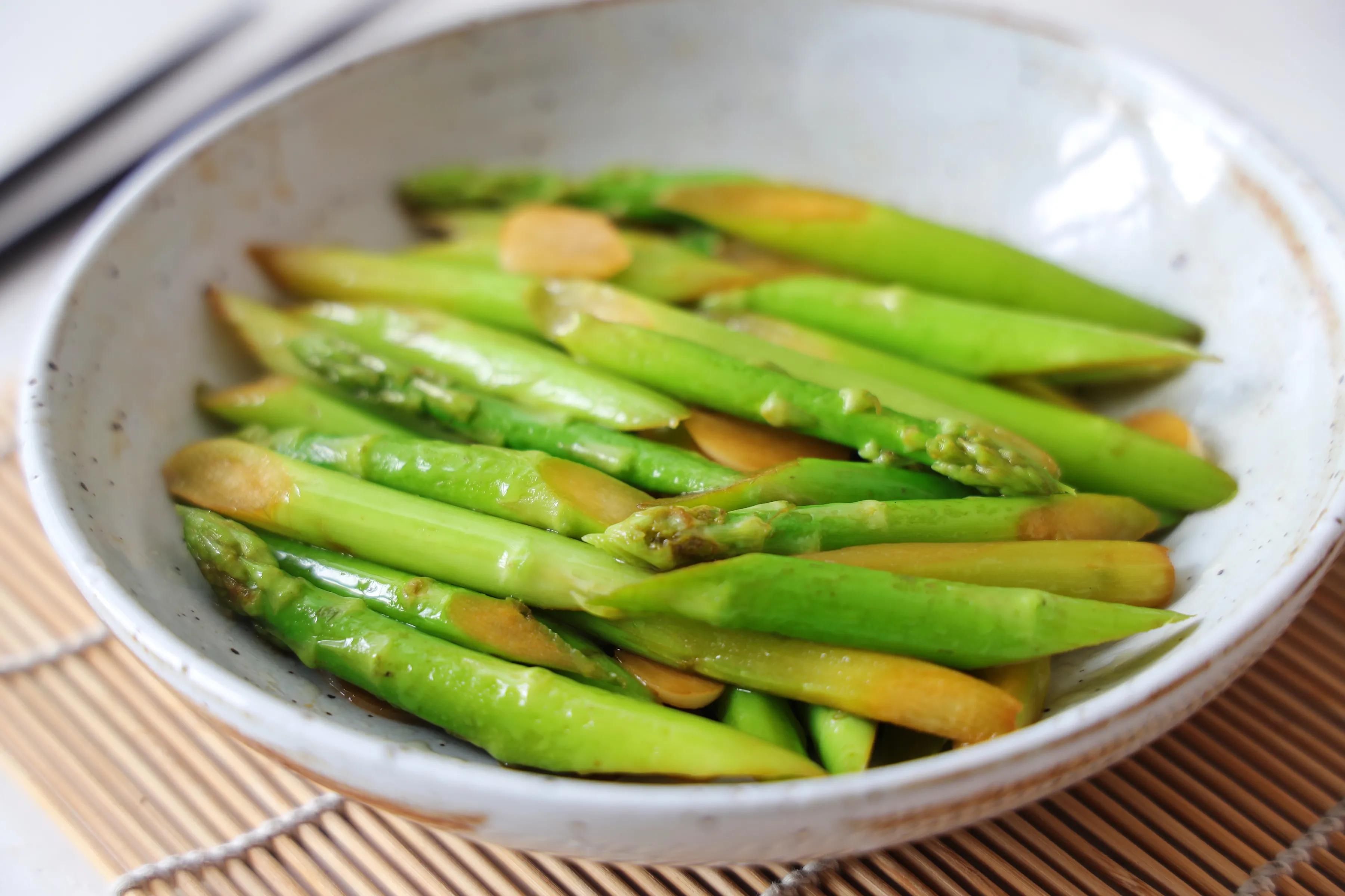 脆嫩|每次遇见这菜，我都要买一些回来吃，简单易做，脆嫩爽口营养美味