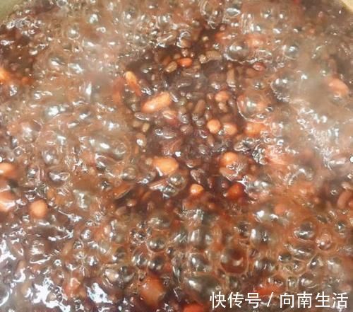 减肥|减肥就不吃主食那是你不会做,“米饭”这样做,低热量少糖分