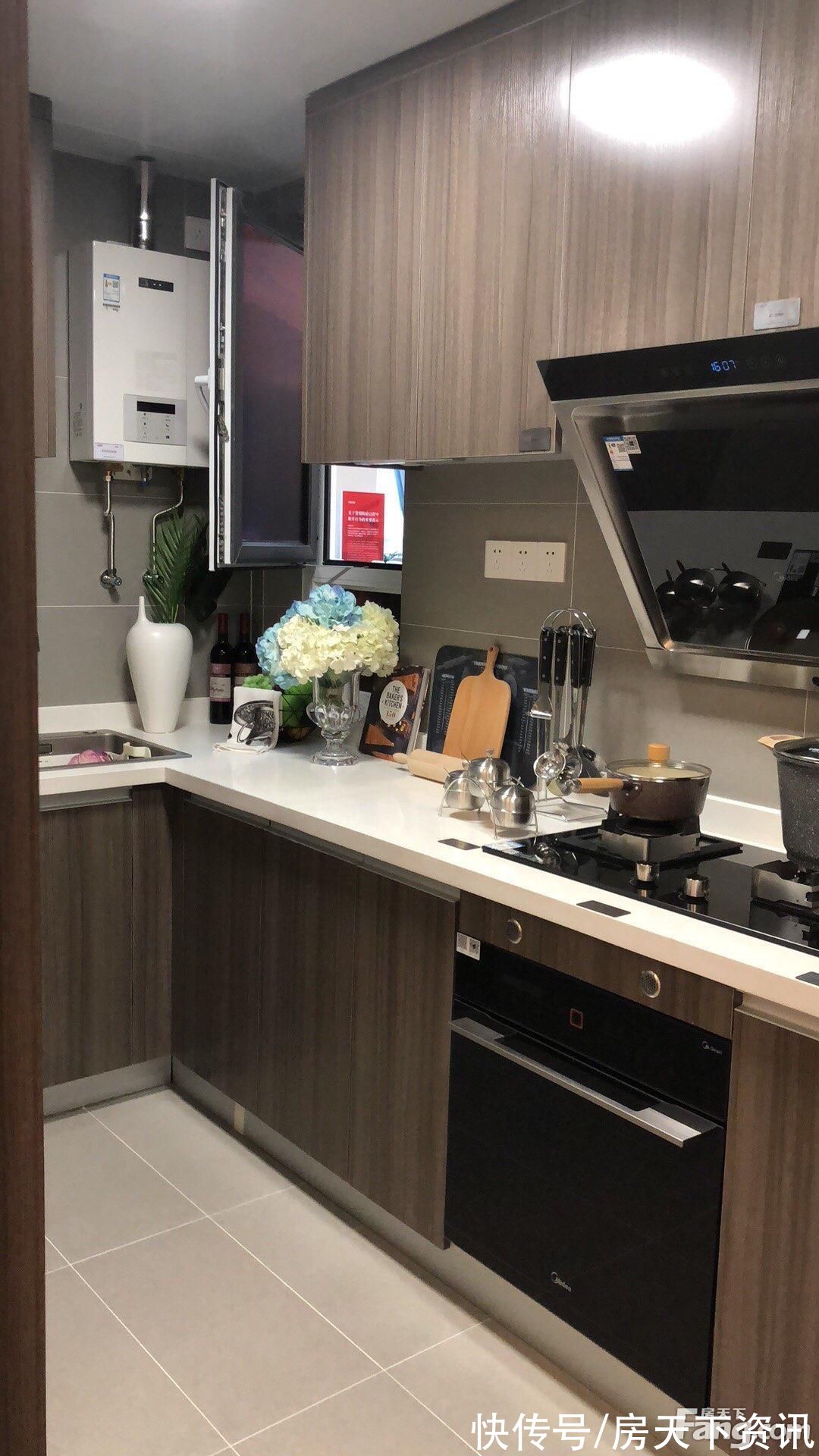 谍照|请查收从烟台莱山热门楼盘现场传来多张谍照(组图)