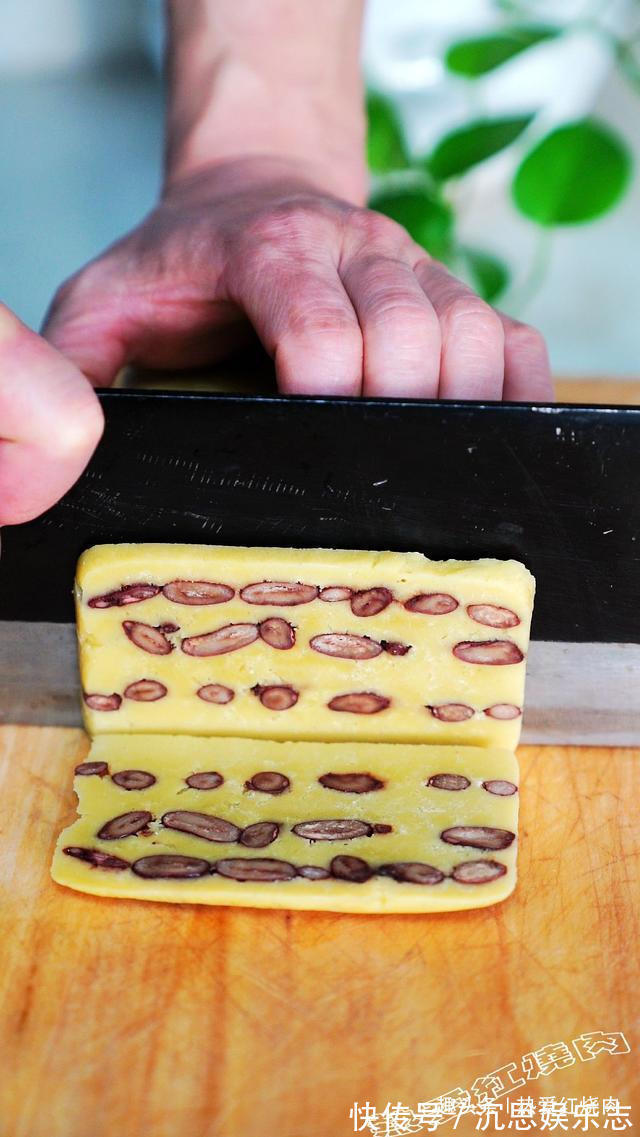 黄米面的年糕你吃过吗比糯米粉做的更粘更好吃,看完你也试试吧