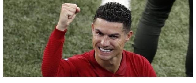 c羅|C羅再次轉(zhuǎn)型！成超級(jí)吃餅王，場(chǎng)上一數(shù)據(jù)給出答案，加強(qiáng)版因扎吉