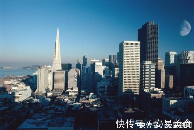 地铁口|买什么房子更合适?未来最保值的4类房子,买到就赚大了