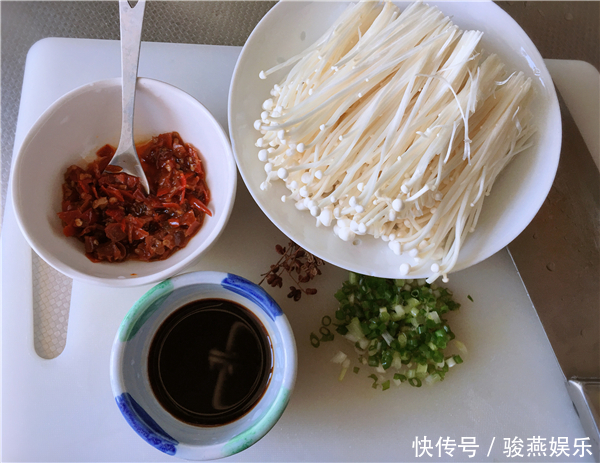 冬季给孩子做这道菜,比大鱼大肉还要香,孩子吃完聪明长高个