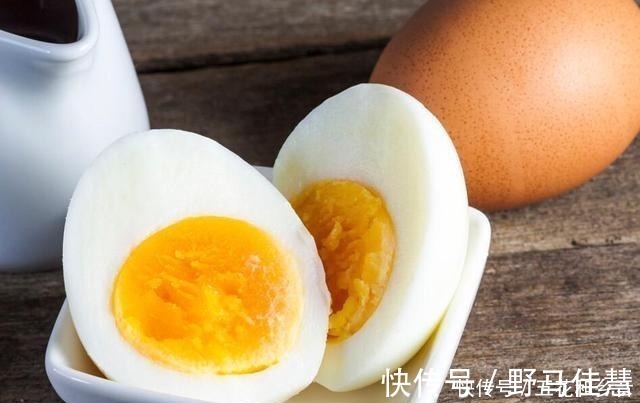关键点|煮鸡蛋,用冷水还是热水牢记3个关键点,鸡蛋又香又嫩,好剥壳