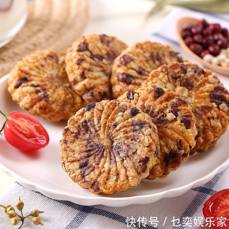 建议大家逛超市时，看到这5款零食别手软，好吃不贵，很良心！