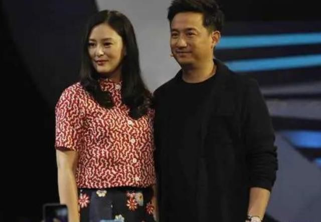 丈夫 在《非诚勿扰》做情感专家,私下竟和丈夫离婚,网友黄澜太可笑