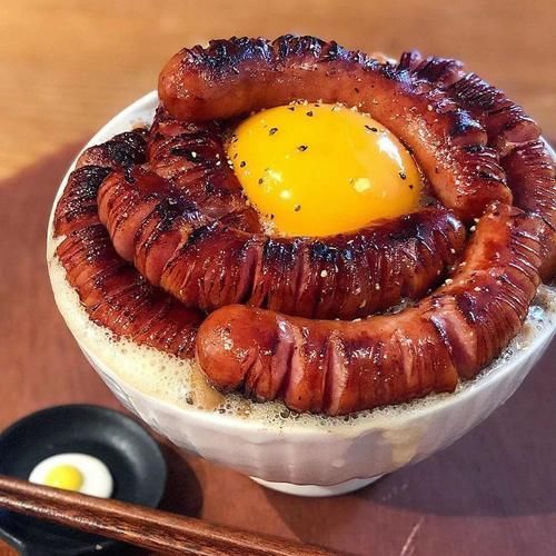 饭菜|一位日本姑娘自称只会做简单的饭菜网友姐妹怕不是对“简单”有什么误解