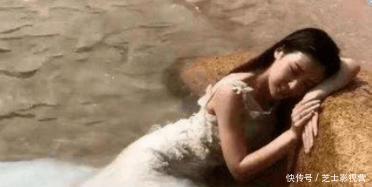 女人|新娘抱着石头拍婚纱照,花了5万感觉被坑,效果却让很多女人羡慕