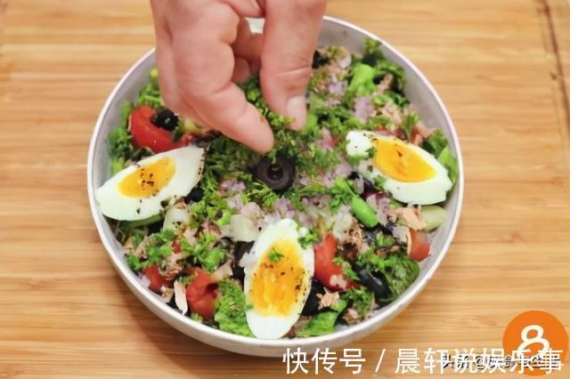 减肥|减肥也不用吃的单调，这道减脂餐，低卡低热量，比水煮青菜好吃