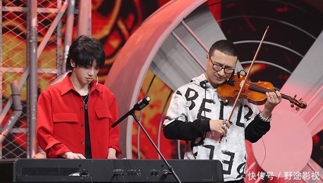 张靓颖用歌词内涵王牌,距离她免费给节目做宣传,仅仅相差四小时