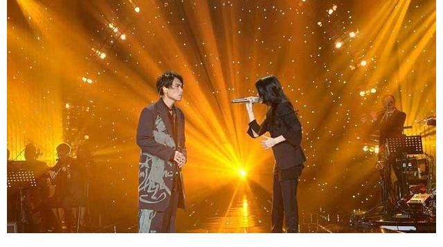 中國(guó)好聲音|在好聲音節(jié)目輸給張碧晨，卻和愛奇藝總裁一見鐘情，她現(xiàn)狀如何了