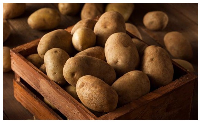 土豆保存有技巧，学会1个方法，土豆能存放一年，新鲜好吃不破皮
