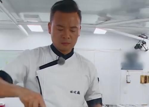 李浩菲|中餐厅再次出现炸锅,节目组被批不尊重顾客,只能林大厨出面回应