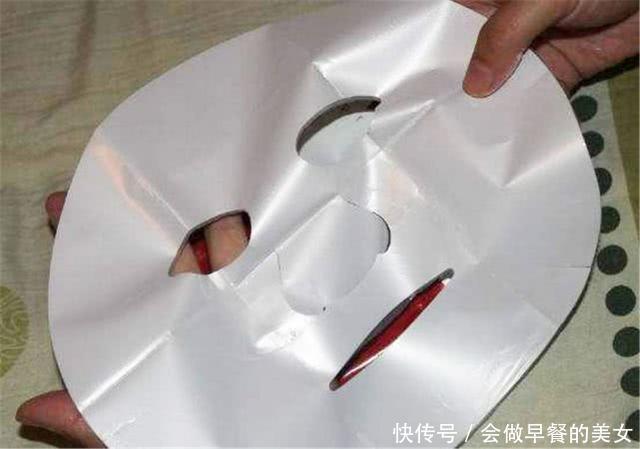 塑料纸|面膜上塑料纸有啥用?很多女生都扔掉了,难怪敷了没效果
