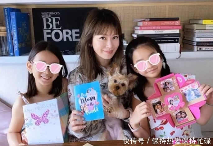 担心|女儿数学考差怕妈妈担心留贴心纸条,网友大赞:女儿有责任感