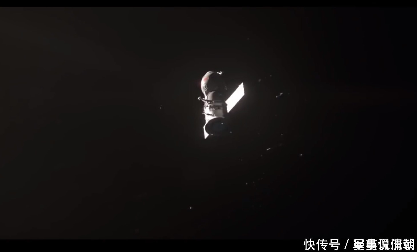 宇航员 最惨烈航天悲剧，高层压力下强行发射，返回舱崩裂只剩下几块骸骨