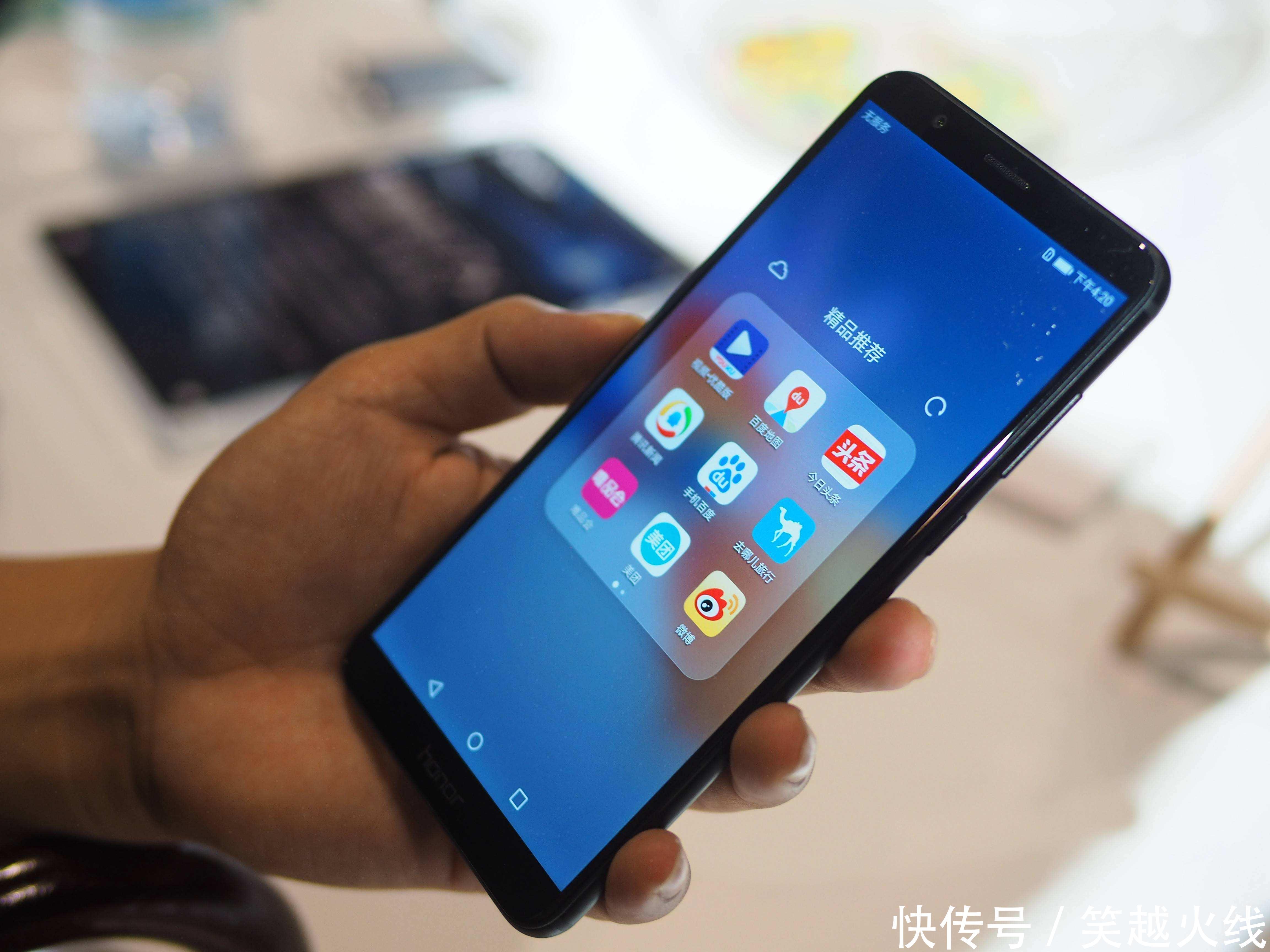 包包 女生们的包包里到底装了些什么东西经过我了解发现,真不一般