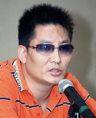 蹭完爹的热度,又开始蹭儿子郭麒麟被喊话限期退出《最强大脑》