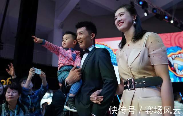 中国女排|张常宁哥哥负责主攻组!兄妹二人有望齐上阵,巴黎周期辅佐蔡斌?