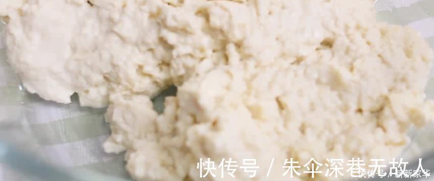 豆腐丸子|一块豆腐,一个鸡蛋,这样做比红烧豆腐好吃多了,停不下筷子!