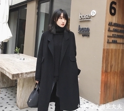 聚会|大衣+黑裤子?没有新意!如今流行这样穿,聚会上班,人见人夸美