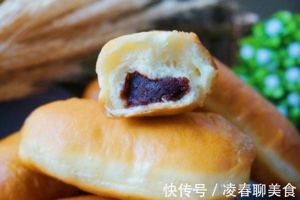 面粉最新做法，不用放水，不需要烤箱，做松软的面包，省时省力