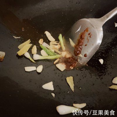 六月鲜|#一勺葱伴侣，成就招牌美味#酱香鱿鱼