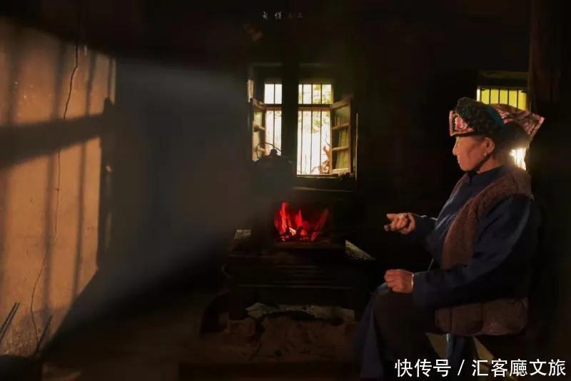 莎朗|2021端午,四川茂县民众载歌载舞欢度羌族“瓦尔俄足”节