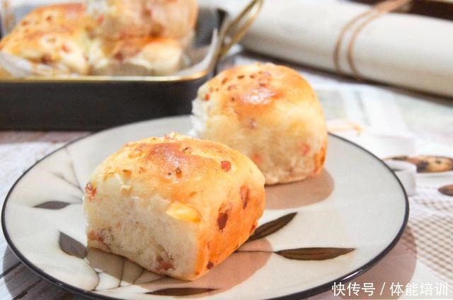 快手懒人面包,咸香适口柔软拉丝,一次发酵省时省力,新手福音!